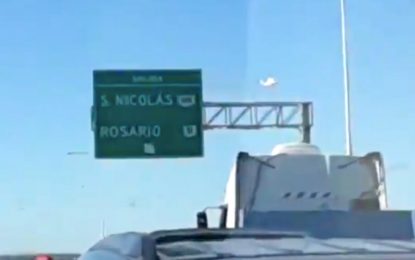 Las imágenes de la protesta en Pergamino y la ausencia de Alberto: “Se escapó como rata por tirante”