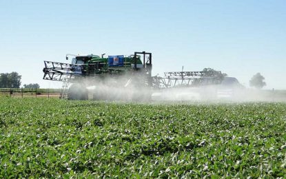 En regresiva: el Senasa puso fecha final para el comercio y uso de un tradicional agroquímico