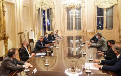 El presidente firma y se envía al Congreso el proyecto de Ley Agroindustrial