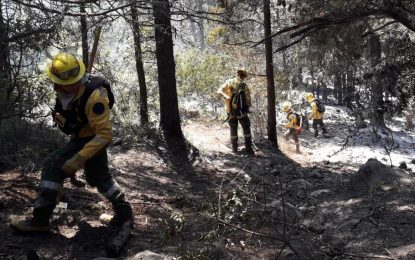 Por la sequía, se mantienen activos focos de incendio en la Patagonia