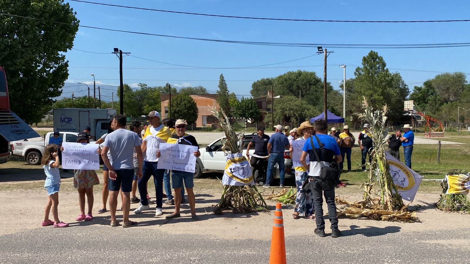 La helada destruyó 50.000 hectáreas en Traslasierra y hubo una movilización de productores