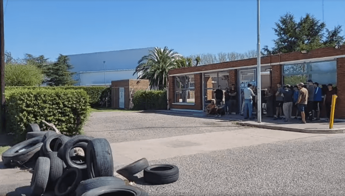 Una fábrica de alimentos cierra en San Luis y 172 personas quedan en la calle: aducen un conflicto gremial