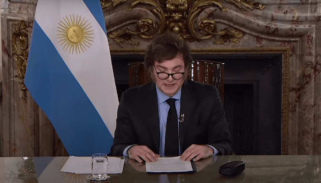 La cadena nacional de Javier Milei: dijo que su plan “está funcionando” e hizo una mención al campo