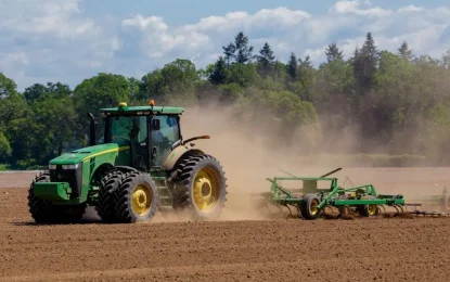 Los tractores impulsaron las ventas de la maquinaria agrícola