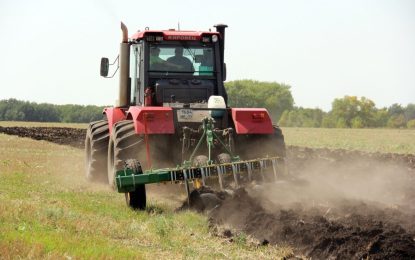 Tras años de siembra directa y resistencia a herbicidas, resurge la labranza ocasional