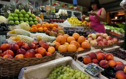Distorsión de precios en el mercado frutihortícola: la caída del consumo mayorista desploma el valor de las verduras de invierno